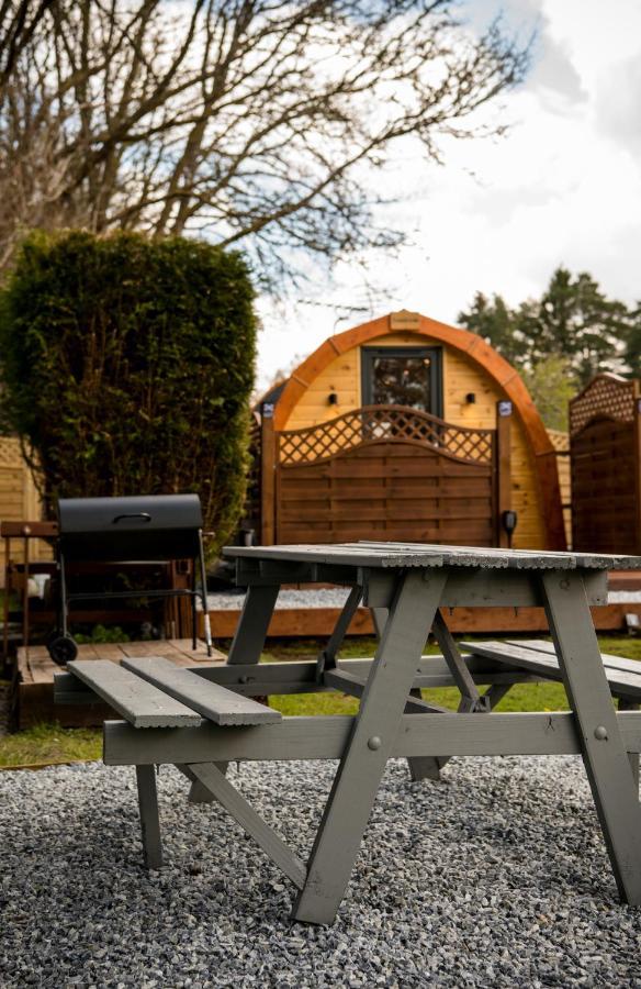 Highland & Transylvania Glamping Pods Roybridge Exterior photo
